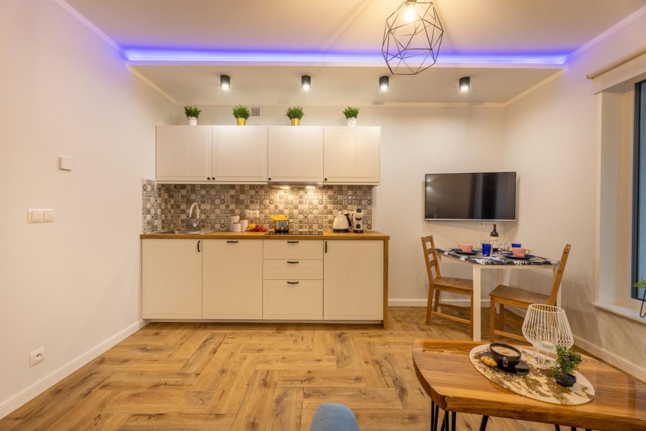 Villa Kasztelan Apartamenty اوسترزوكي دولن المظهر الخارجي الصورة